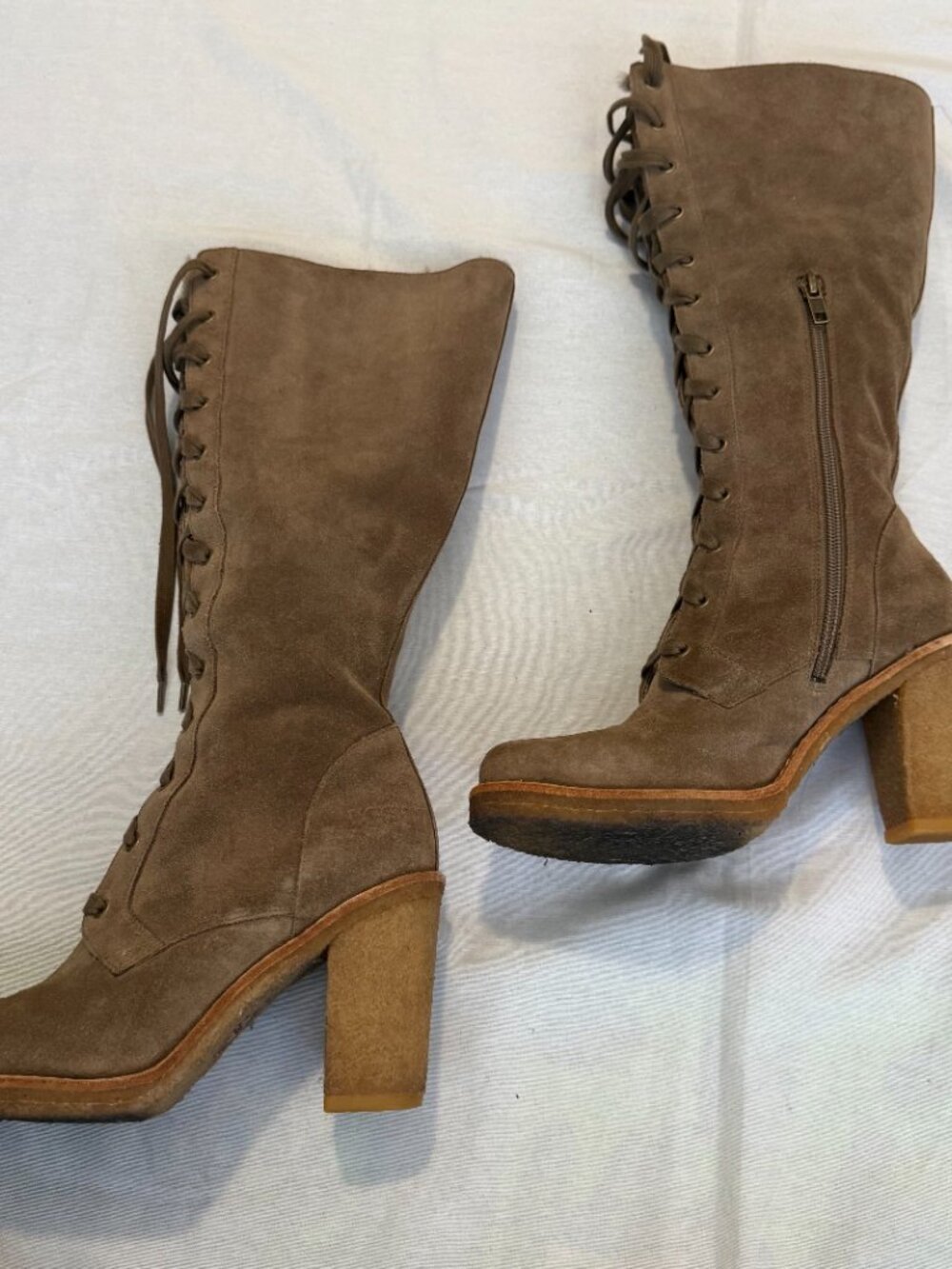 UGG Sofia Tall Lace Up Boots Brown Suede Shearling Heels Womens US 7 - Picture 3 of 13